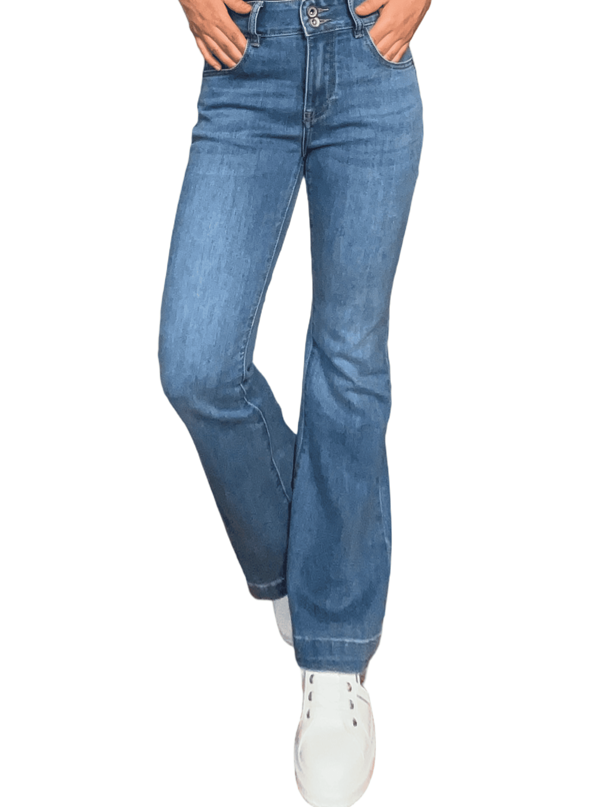 Jeans flare bleu clair pour femme.