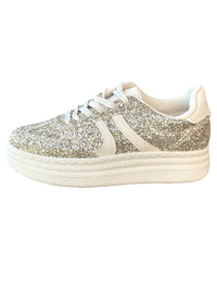 Sneaker beige à paillettes pour femme.