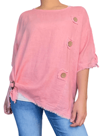 Chandail corail avec boutons sur le côté pour femme avec boucle d'ajustement.