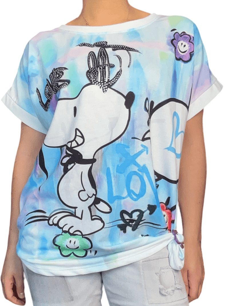 T-shirt Snoopy blanc et bleu délavé pour femme avec boucle d'ajustement.