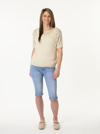 Chandail beige en mailles à manches courtes