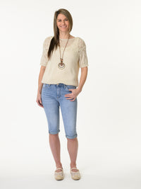 Chandail beige en mailles à manches courtes