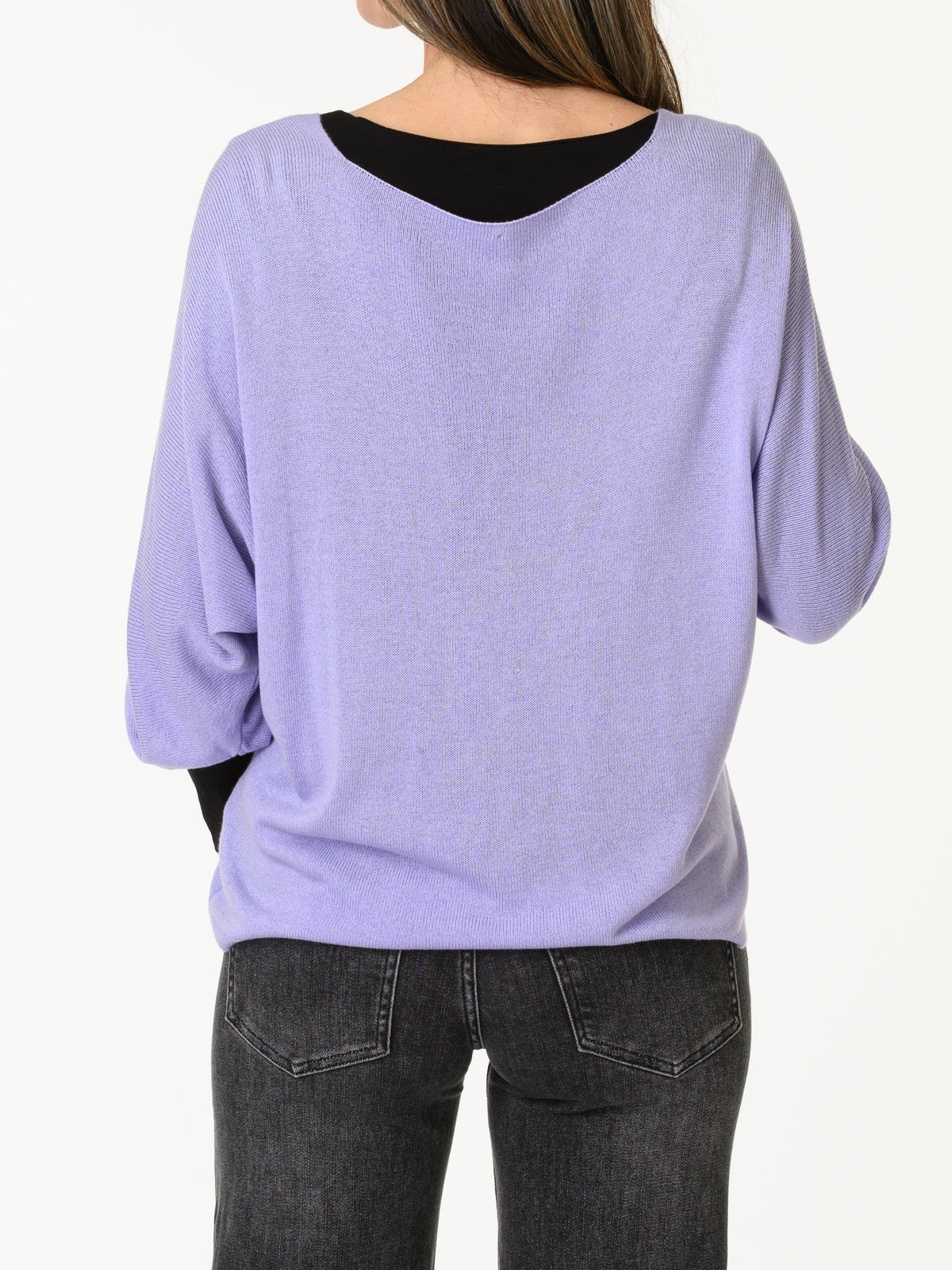 Chandail lilas à motifs floraux