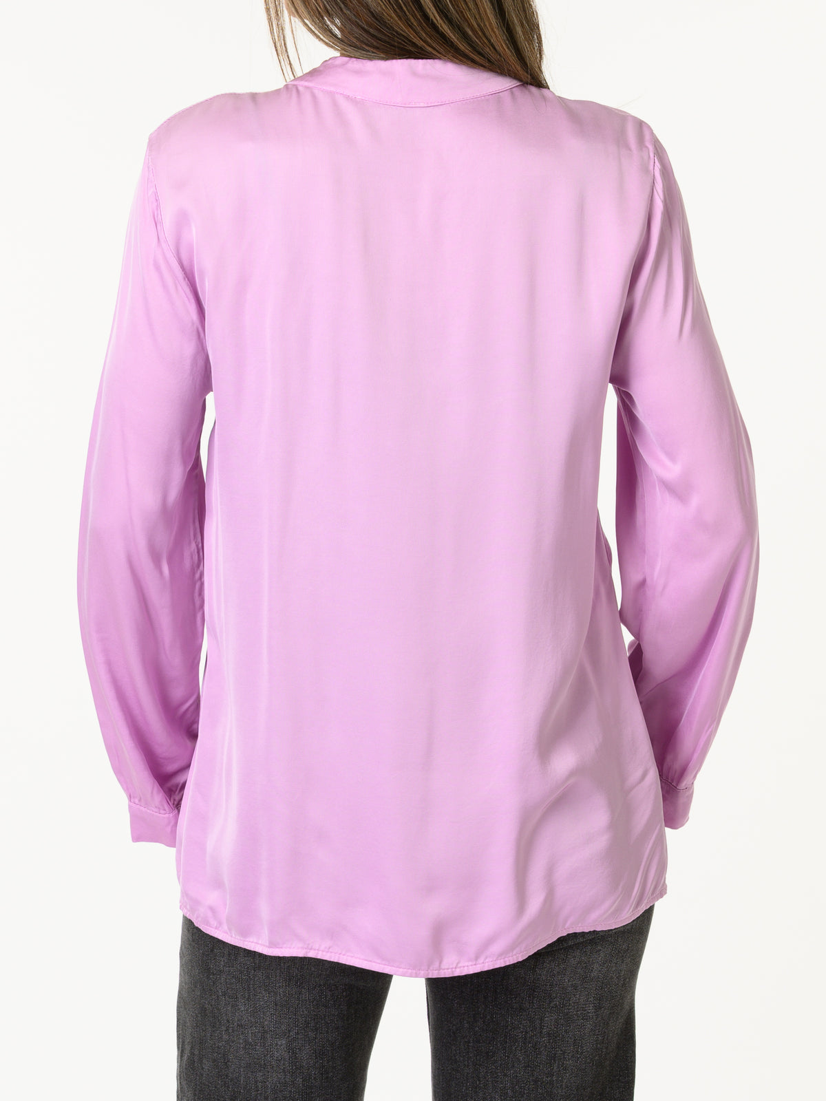 Chemise satinée lilas à manche longue