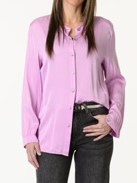 Chemise satinée lilas à manche longue