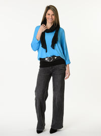 Chandail bleu uni à manche longue