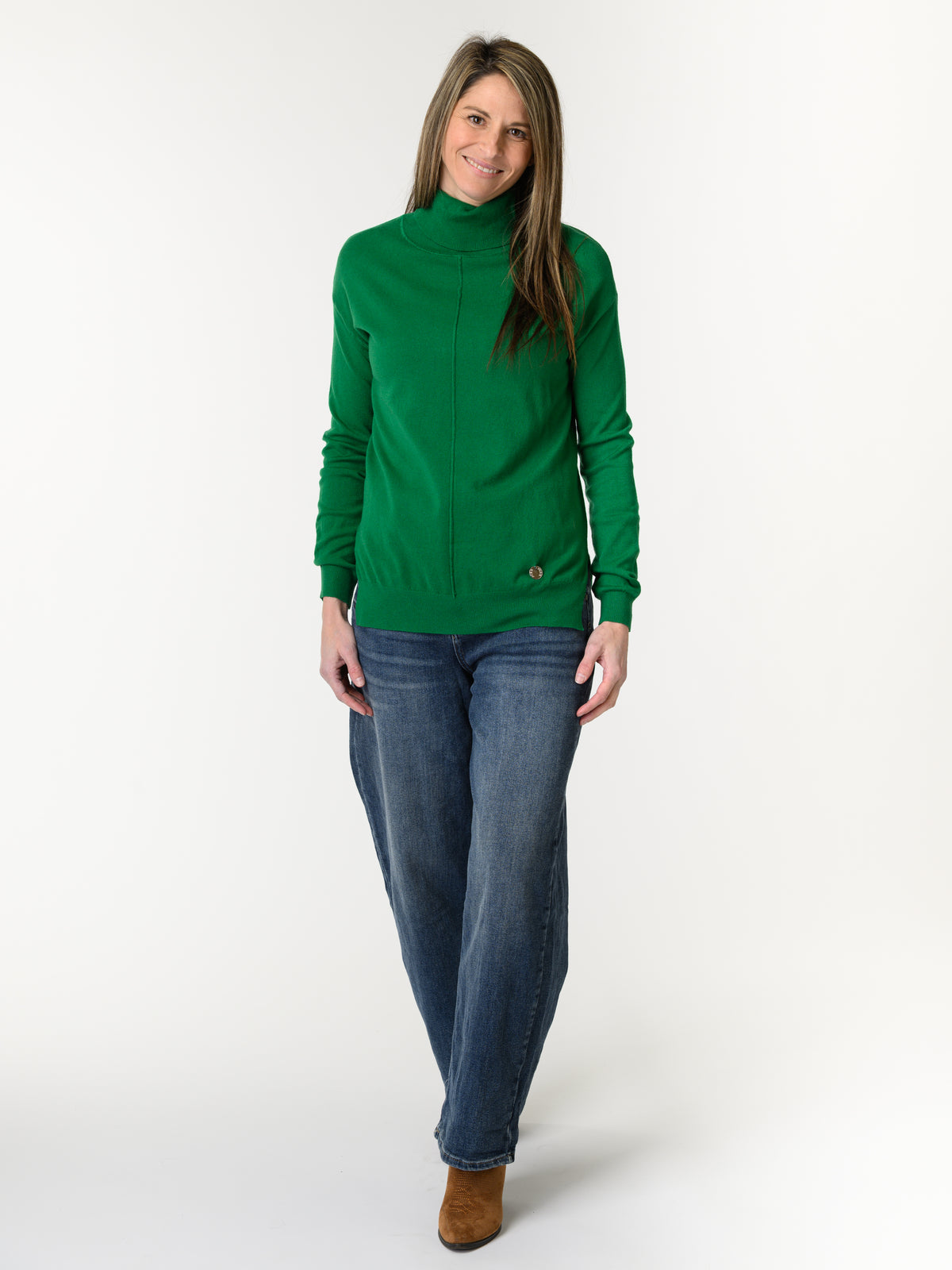 Chandail vert à col roulé manche longue