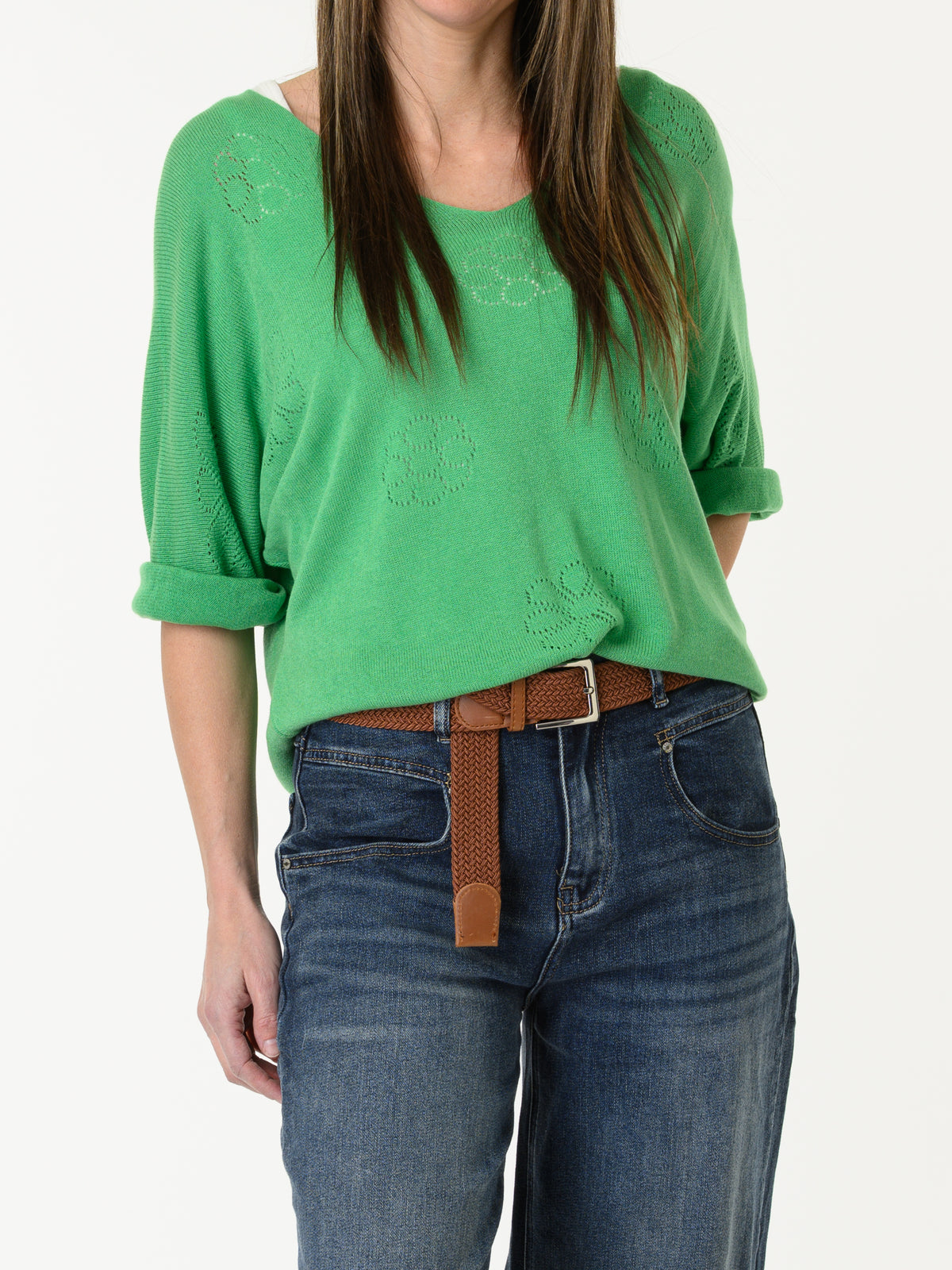 Chandail vert pomme à motifs floraux