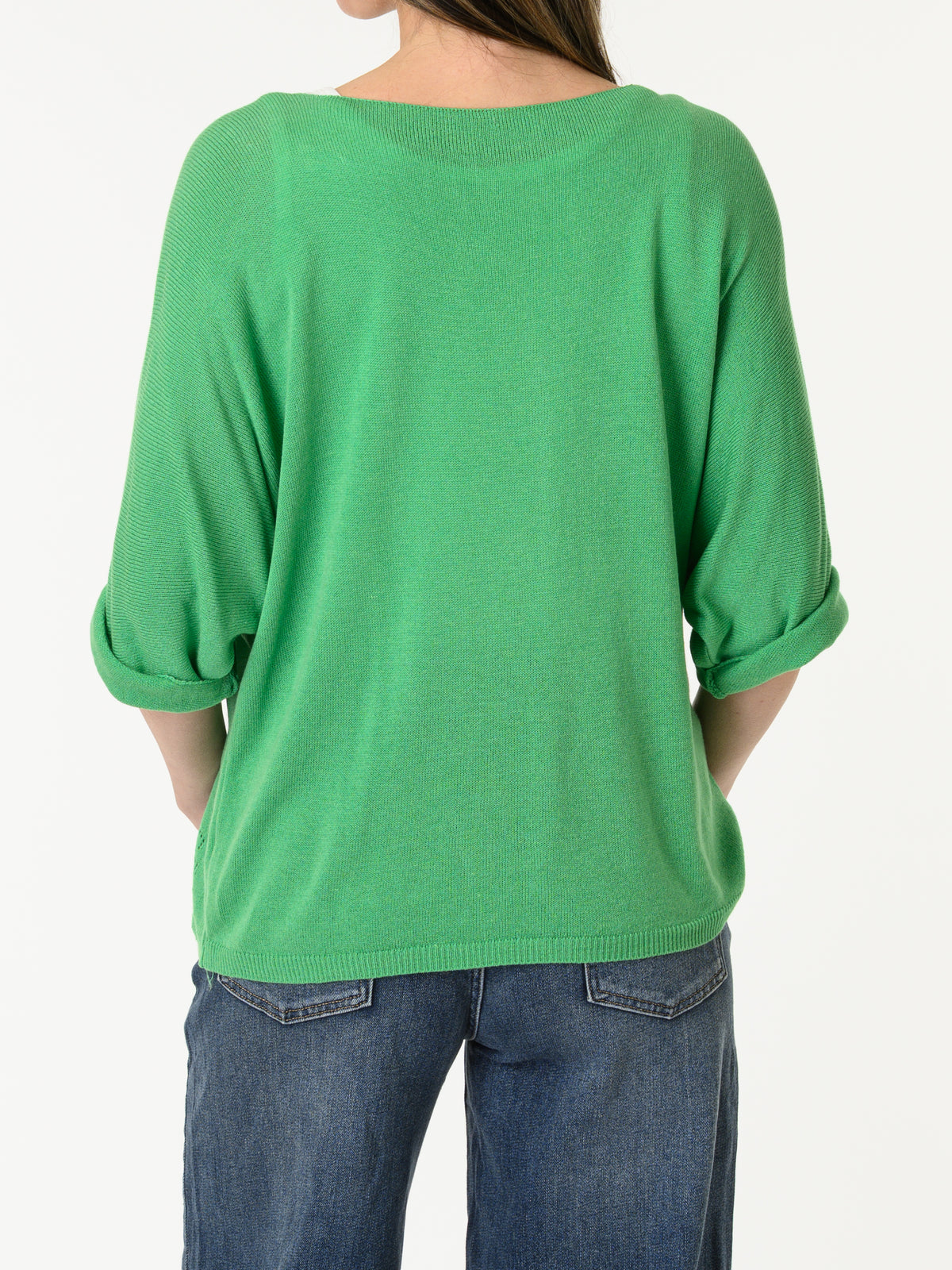 Chandail vert pomme à motifs floraux