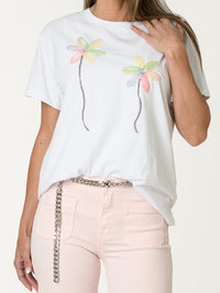 T-shirt blanc avec imprimé de deux fleurs texturées