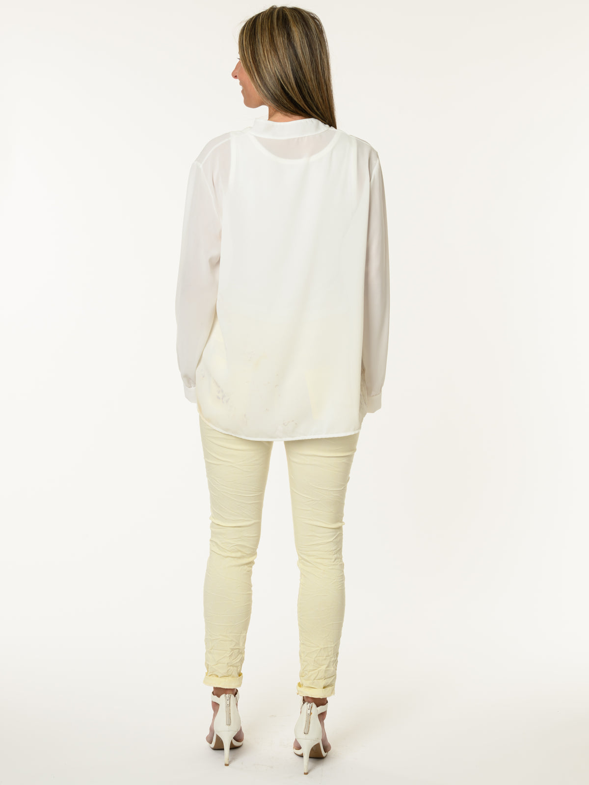 Blouse blanche avec col mao