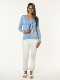 Chandail à manche longue bleu pâle