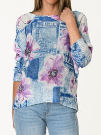 Chandail bleu jeans avec imprimé de fleurs lilas