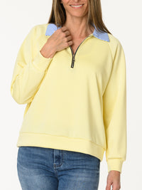 Chandail jaune avec col chemise