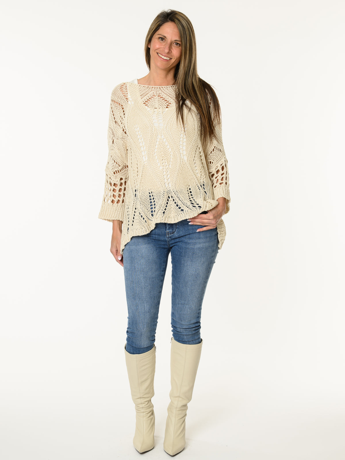 Chandail en crochet beige uni style bohème