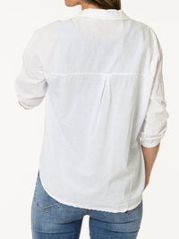 Chemise blanche artiste