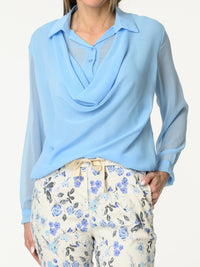 Blouse bleu ciel en voile
