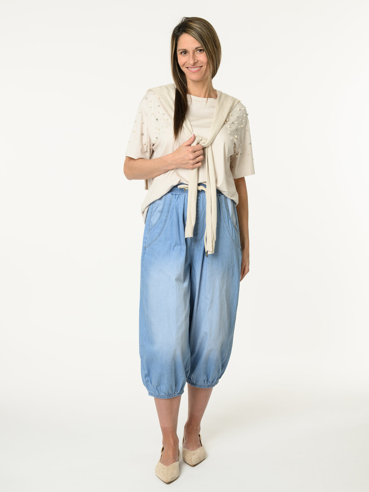 t-shirt beige avec perles