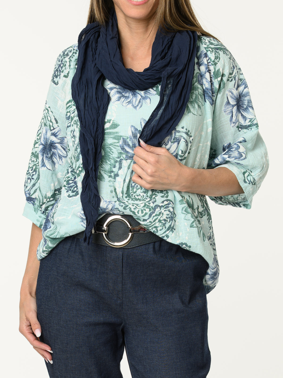 Chandail aqua avec imprimé de fleurs et paisleys