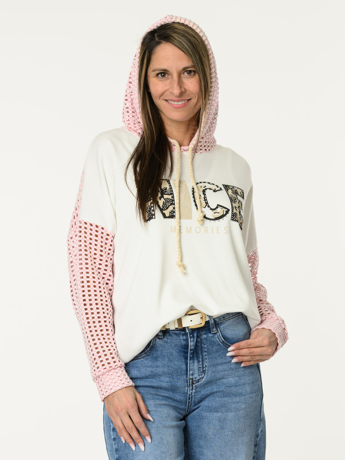 Chandail blanc et rose avec imprimé ''Nice memories''