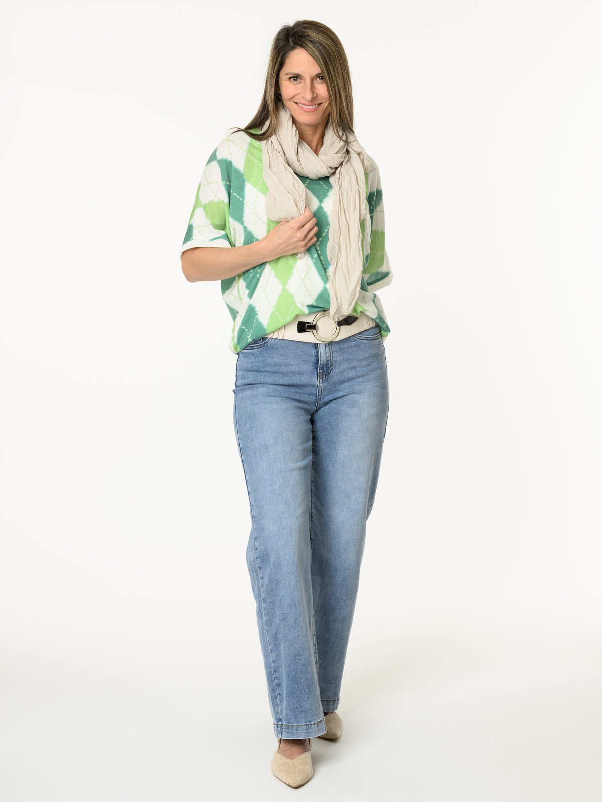 Chandail blanc à motifs de losanges verts