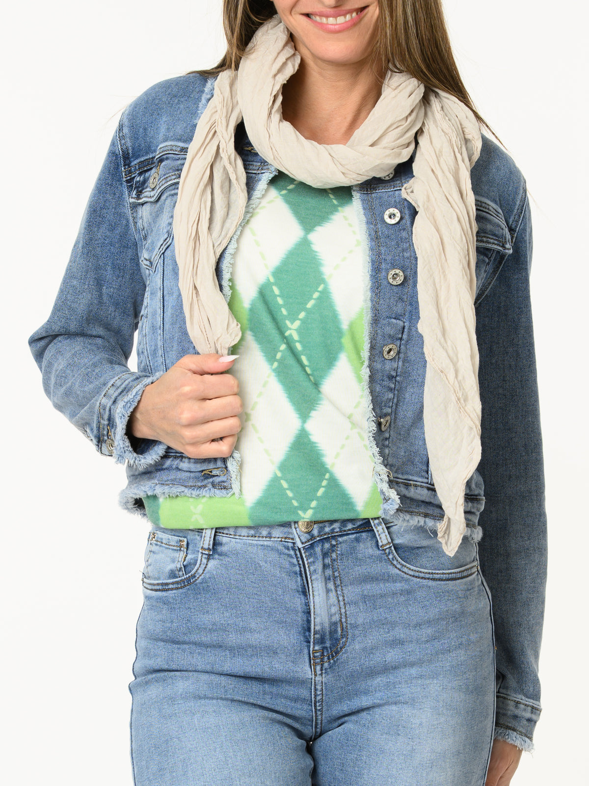 Chandail blanc à motifs de losanges verts