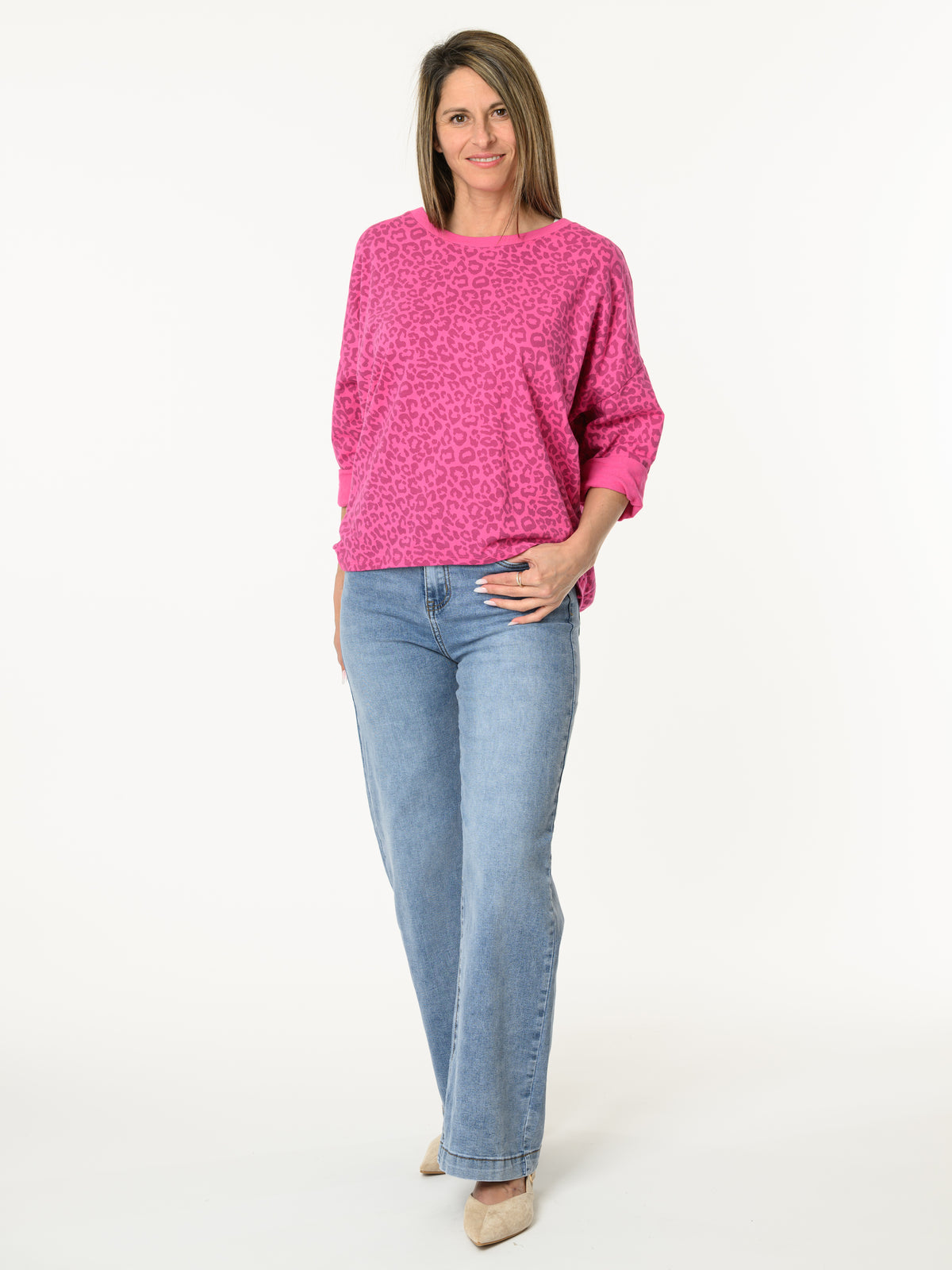 Chandail fuchsia avec imprimé de léopard