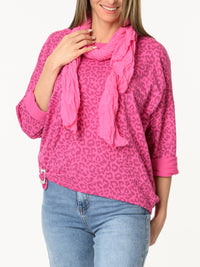 Chandail fuchsia avec imprimé de léopard