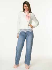 Chandail blanc à manche longue avec dentelle