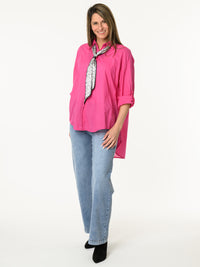 Chemise fuchsia avec cravate