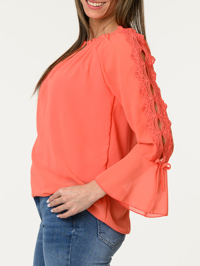 Blouse corail à manche à volants