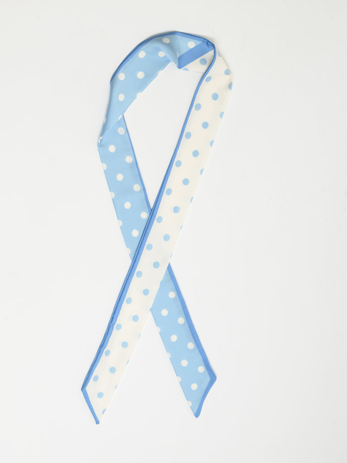 Foulard bleu mince en satin à motifs de pois