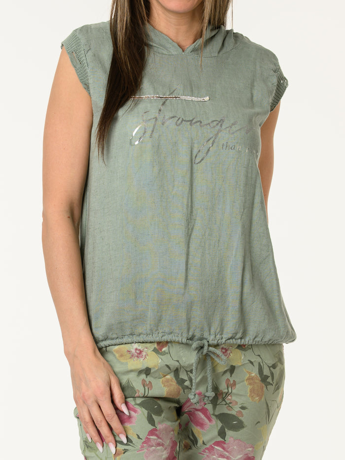 Camisole kaki avec capuchon et écritures argentées