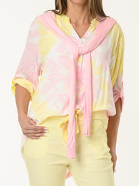 Blouse avec imprimé abstrait rose et jaune