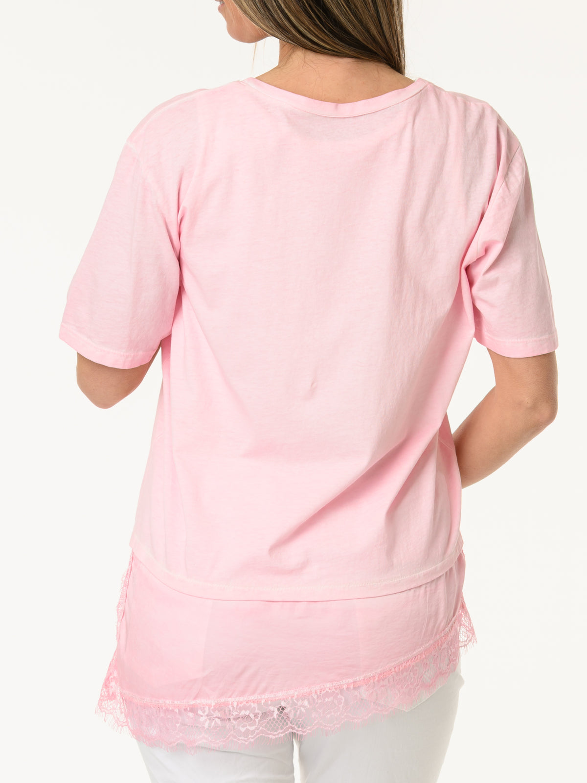 T-shirt rose avec dentelle au bas