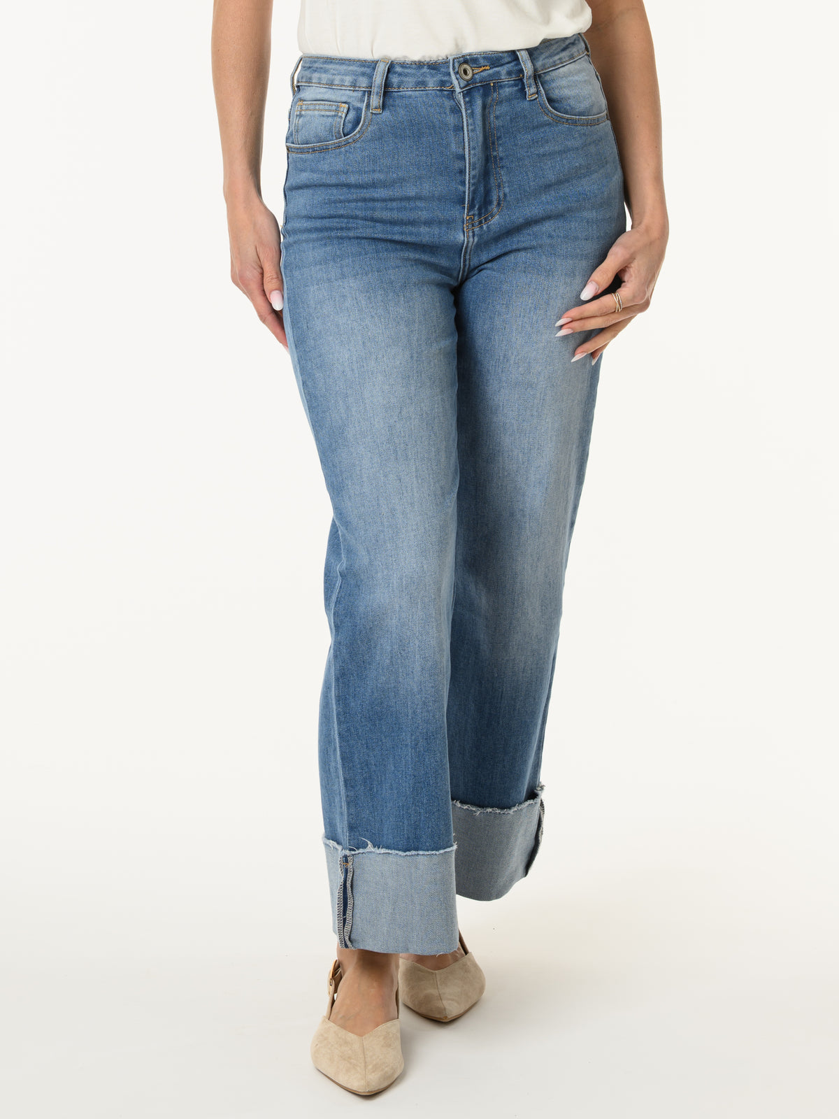 Jeans à jambe large avec coffre au bas