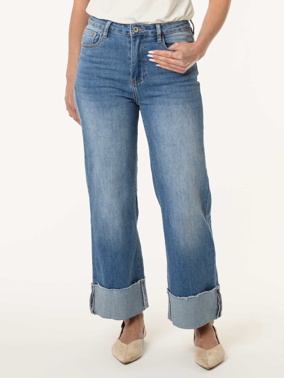 Jeans à jambe large avec coffre au bas
