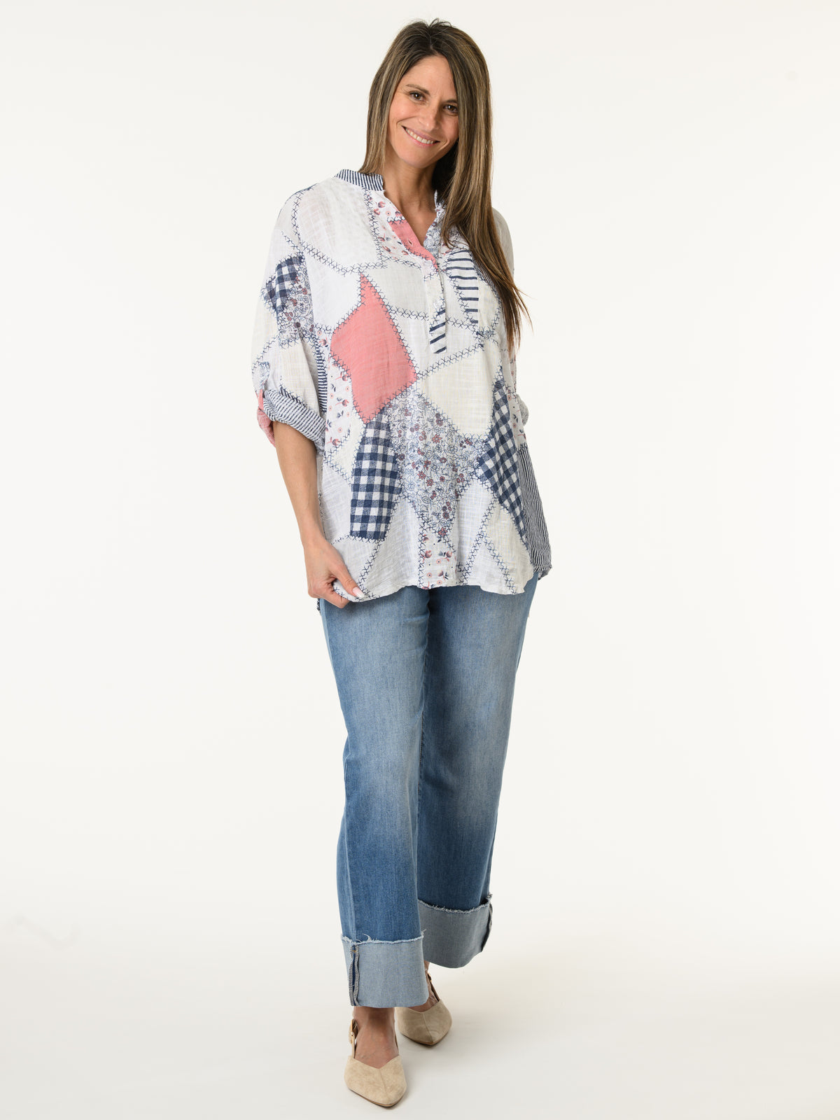 Blouse blanche avec imprimé de patchwork