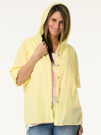 Chemise jaune avec fleur en crochet au dos