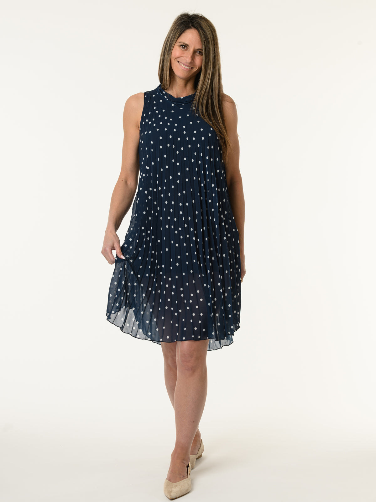 Robe marine à motifs de pois blancs