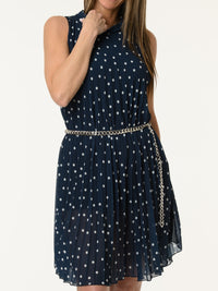 Robe marine à motifs de pois blancs