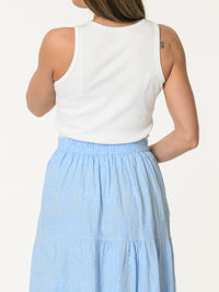 Camisole blanche avec fleur et brillants