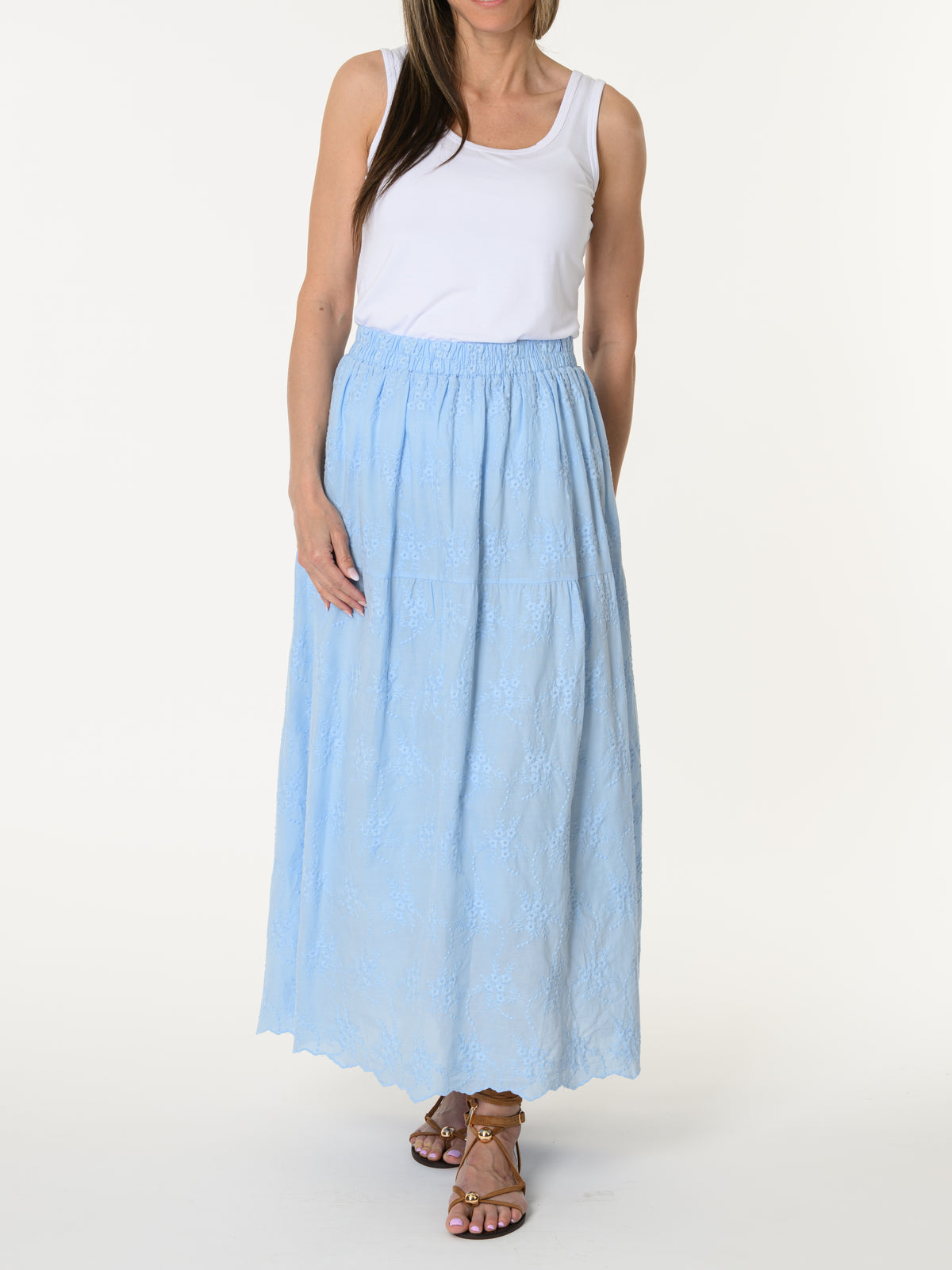 Jupe bohème bleue avec fleurs brodées