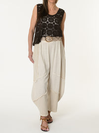 Camisole brune en crochet
