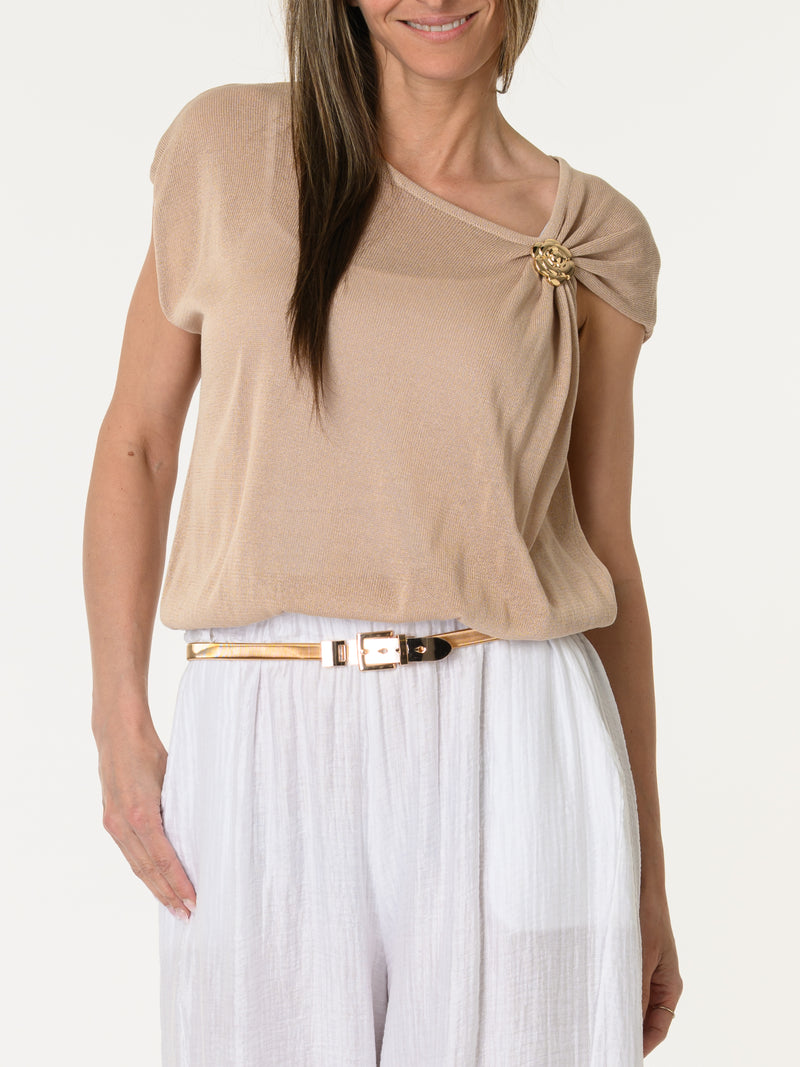 Blouse beige asymétrique drapée