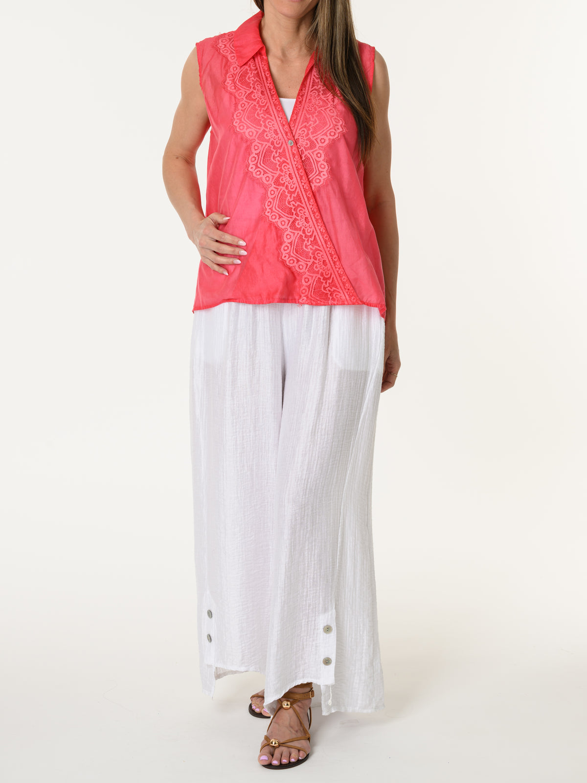 Camisole rouge avec dentelle