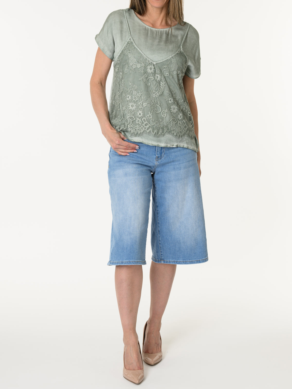 T-shirt kaki avec camisole superposée