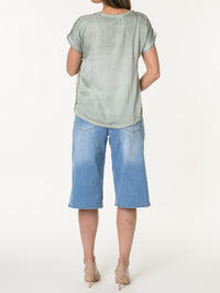T-shirt kaki avec camisole superposée