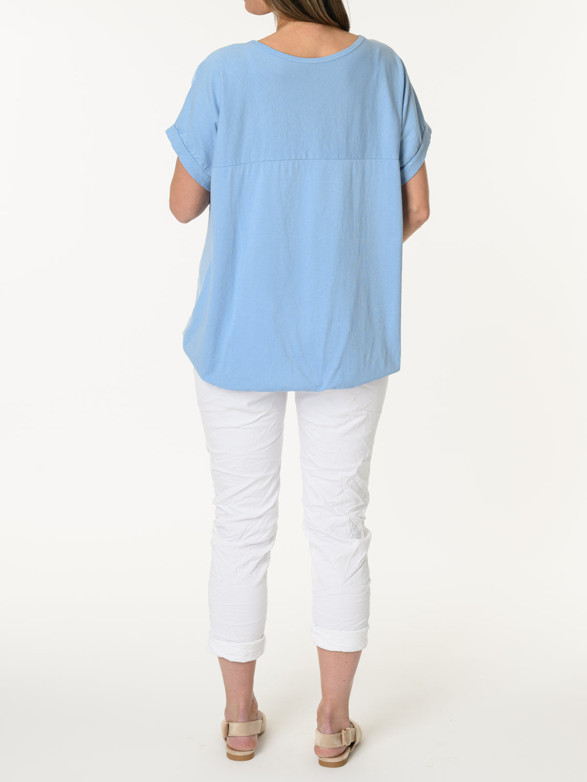 T-shirt bleu ciel avec dentelle et imprimé de cœurs