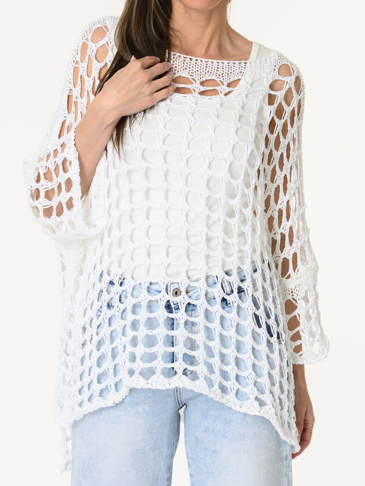 Chandail blanc en crochet